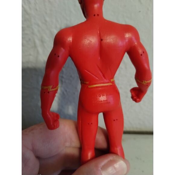 DC COMICS FLASH 5” ACTION FIGURE RUBBER TOY - Bendable - Picture 3 of 7